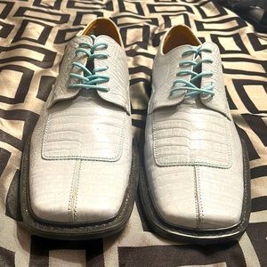 Giorgio Brutini size 13 Baby Blue